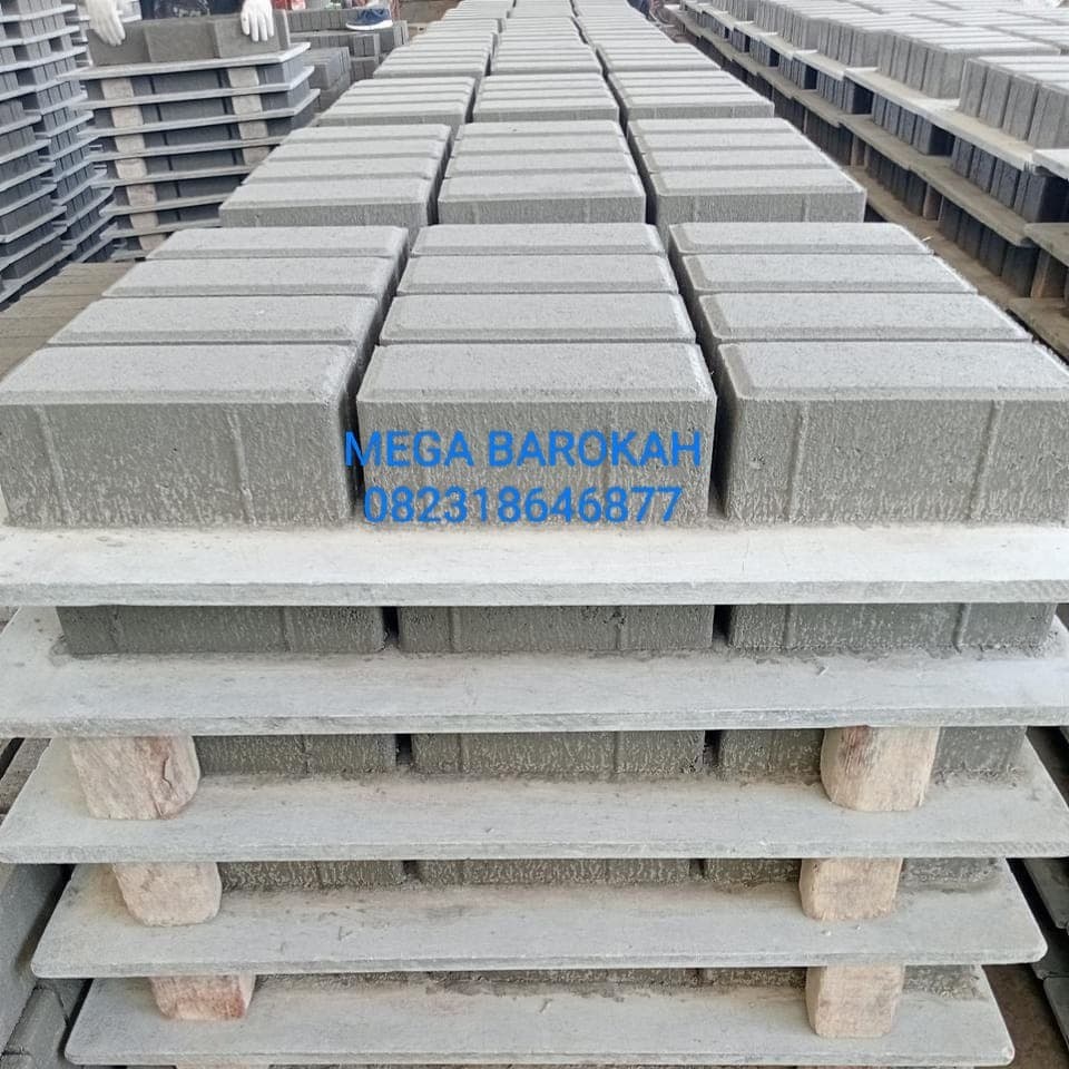 Proses pembuatan paving block Mega Barokah